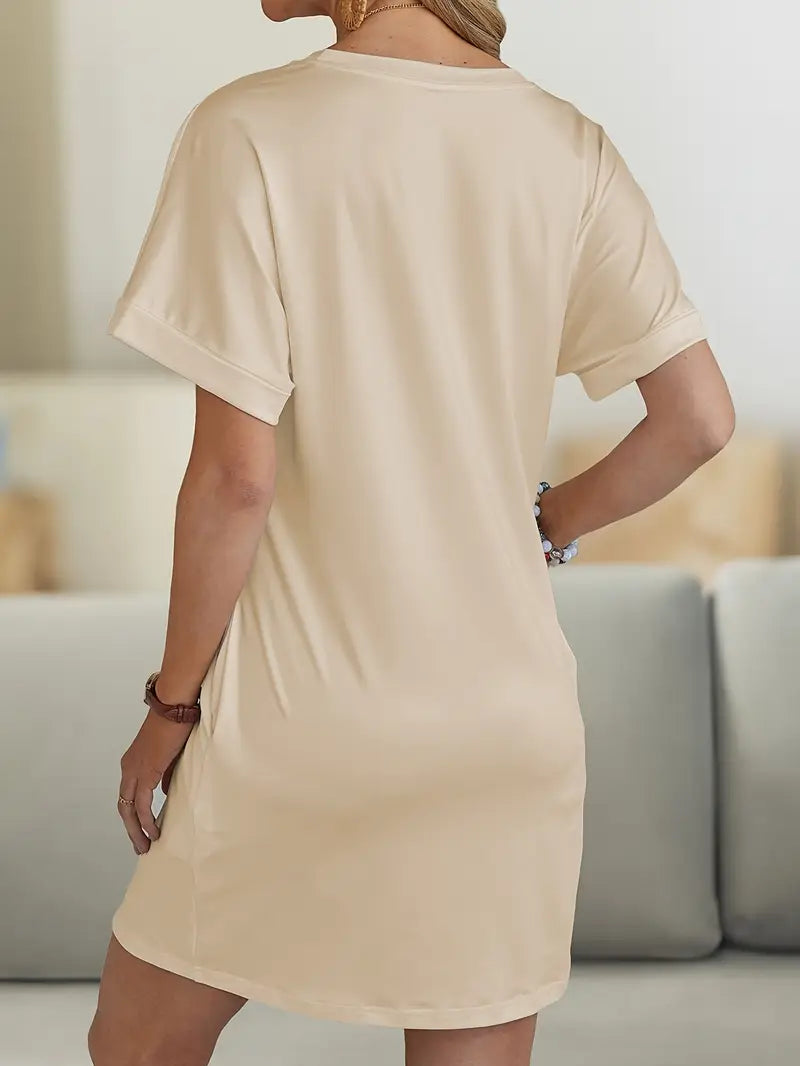 Milia - Graphic Hearts Casual Dress - Cool Elegance & Absolute Comfort