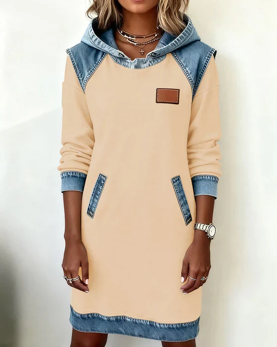 Lunariae - Casual dress with contrasting hood