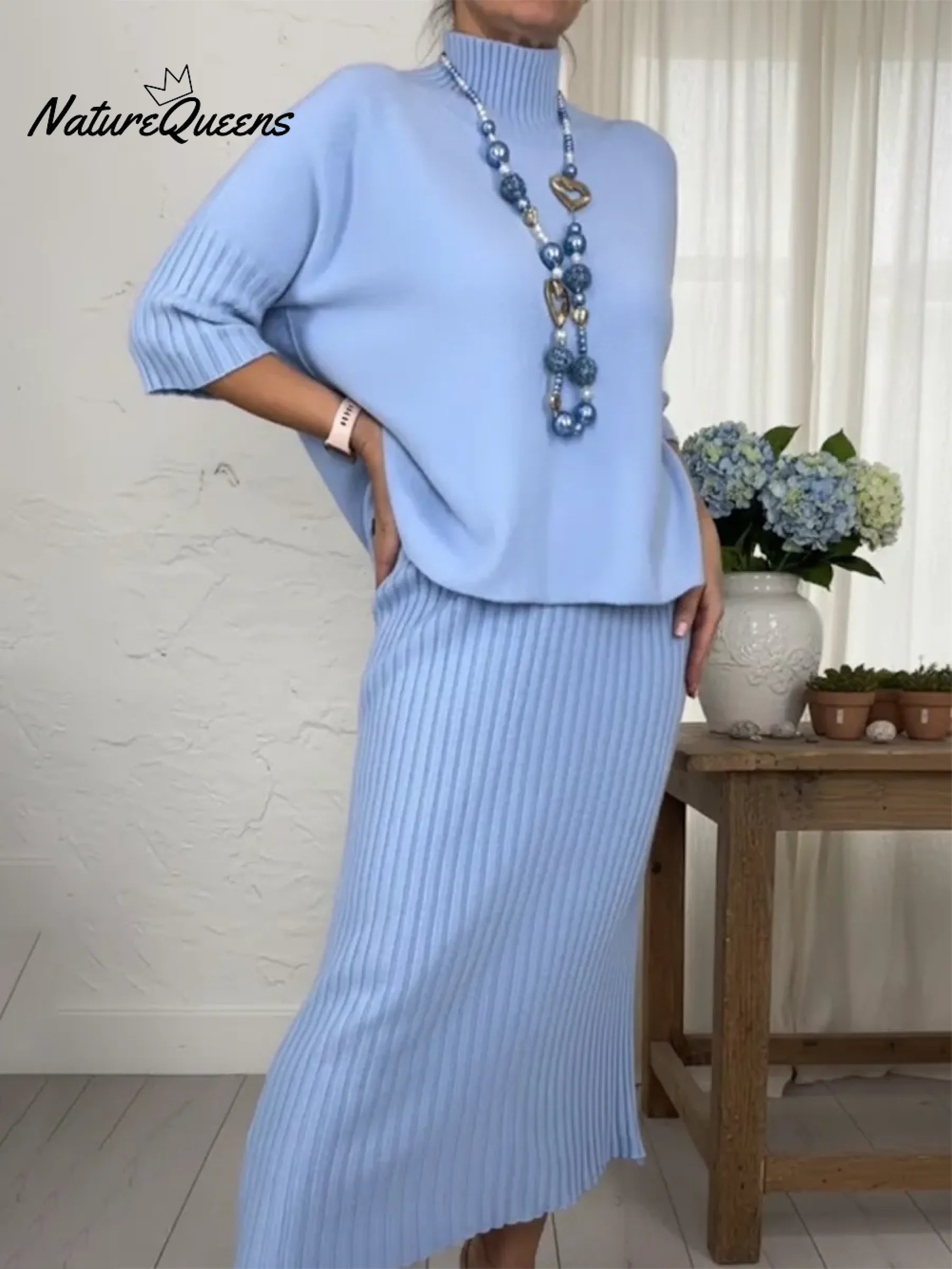 Auralinda - Two-Piece Knitted Set with Turtleneck