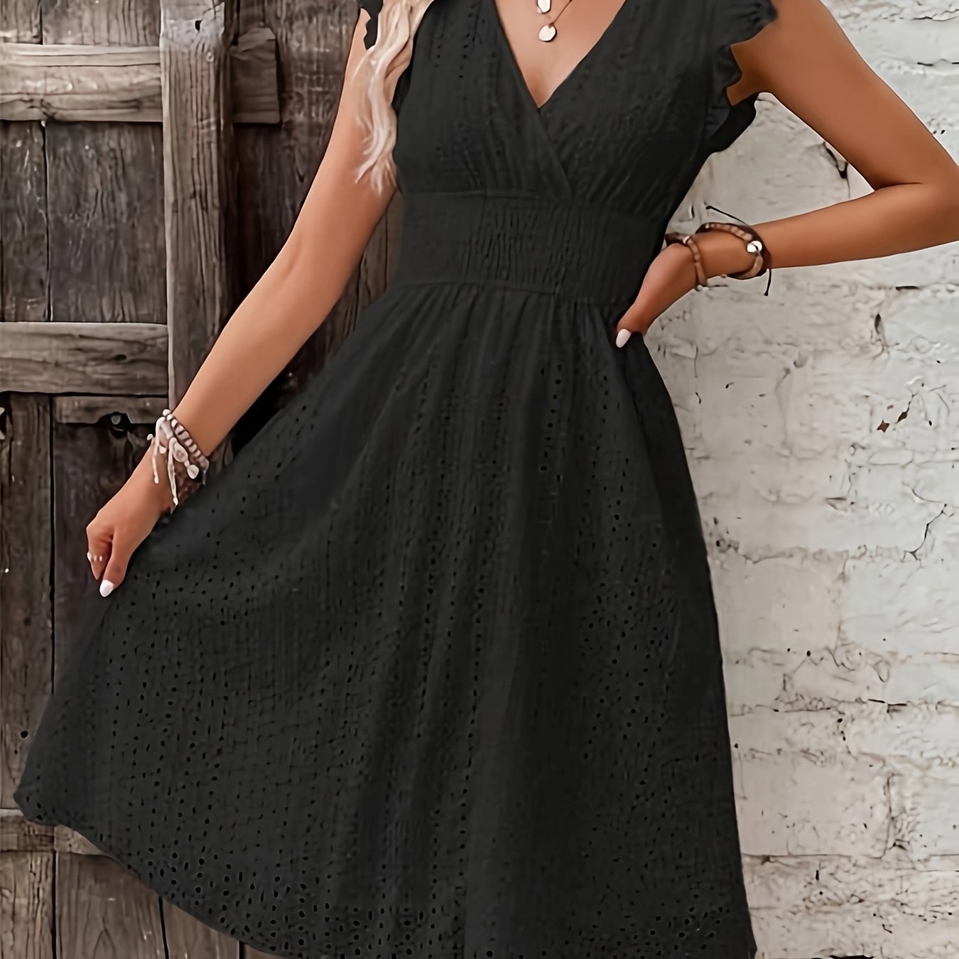 Darianne - Elegant Wrap Dress with Gathered Waist for a Spring and Summer Look