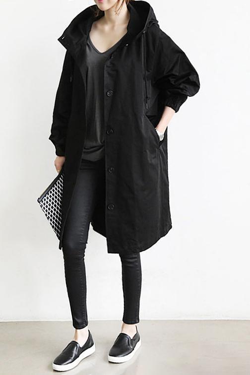 Henriette - Elegant women's long cardigan with collar and pockets