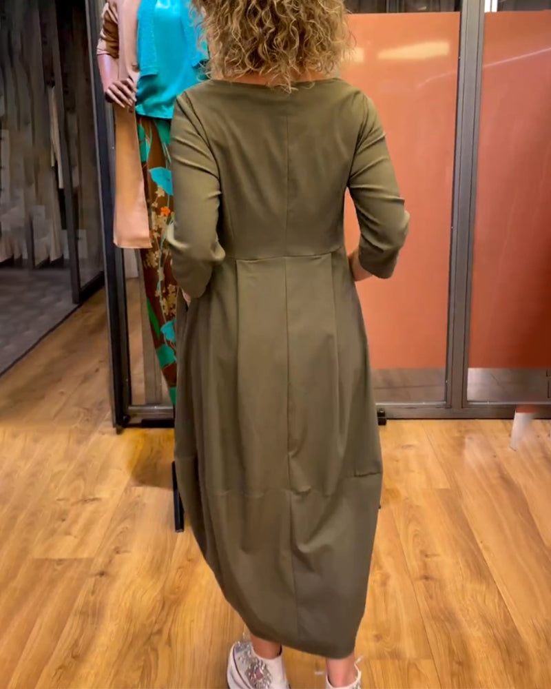 Beatrice - Slimming dress with round neckline