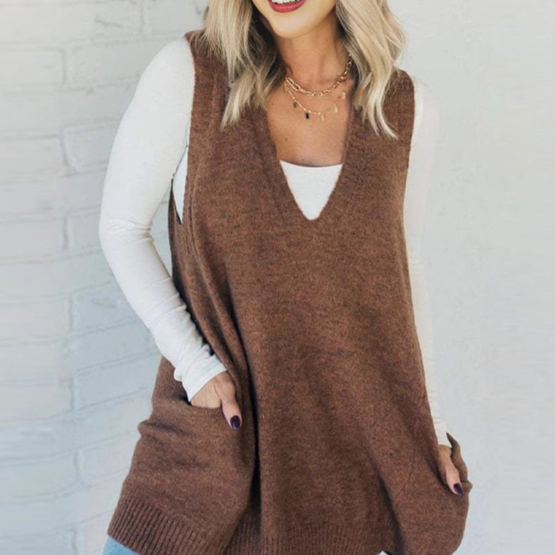Carole - Sleeveless Knitted Vest with Pockets and V-Neck