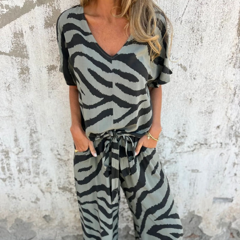 Alina - Zebra Print V-Neck Top and Pants Set