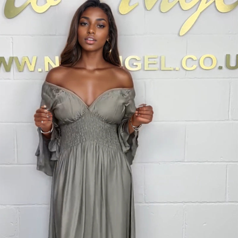 Sybille - Flared Dress with Ruffles and High Waist