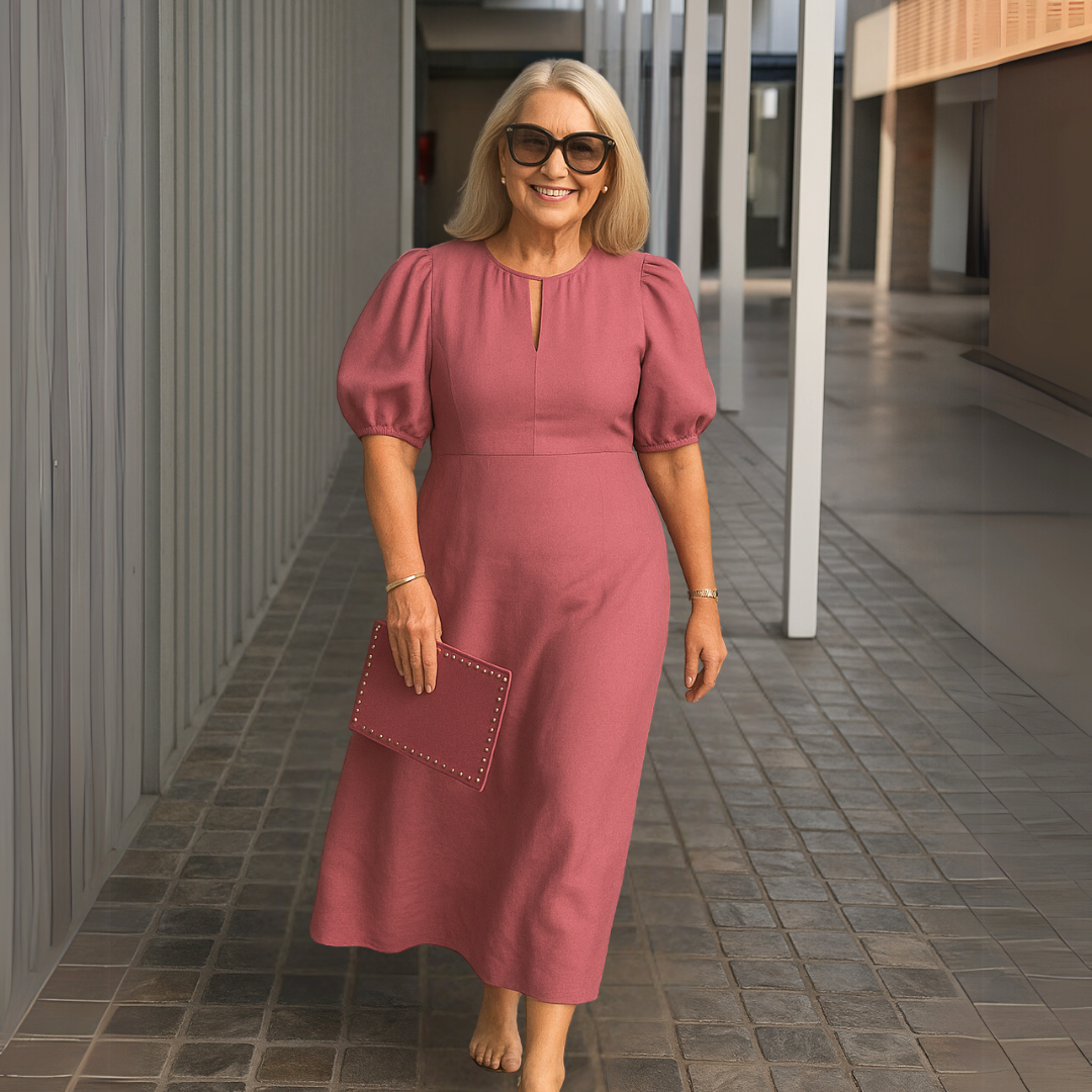 Catalina - Elegant solid dress with V-neckline