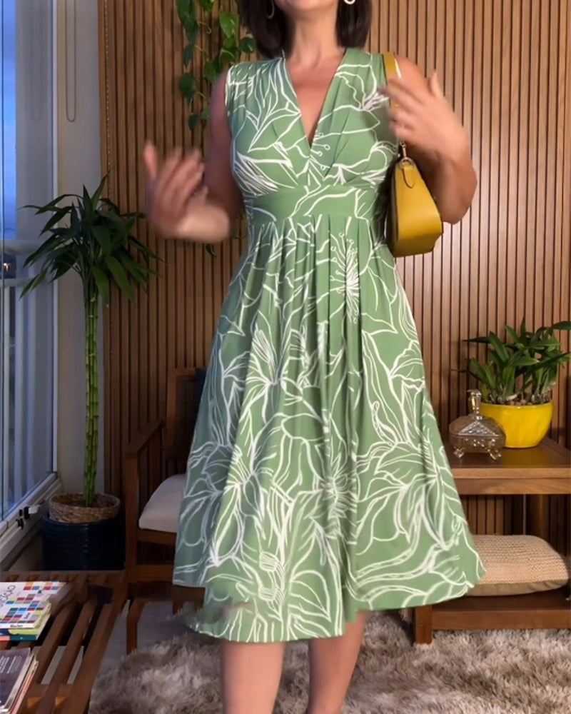 Cerina - Plus Size Sleeveless Dress with Waist