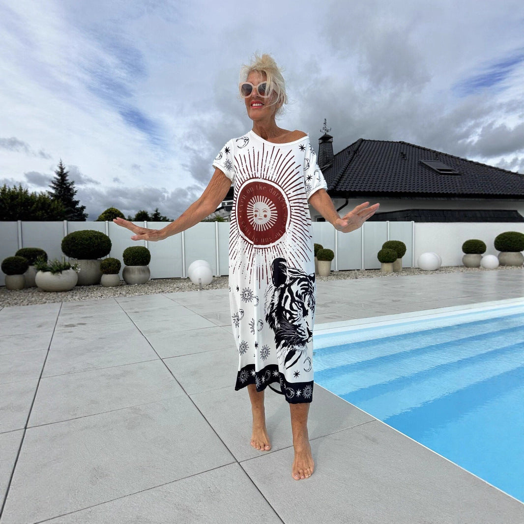 Cerelina - Women's summer dress with short sleeves and V-neck, with print