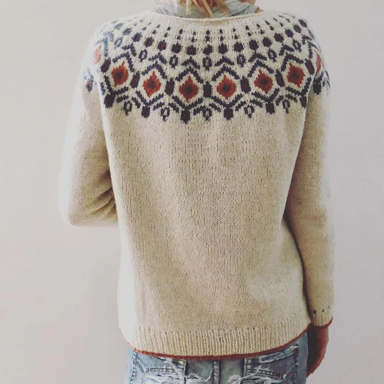 Isla - A unique sweater
