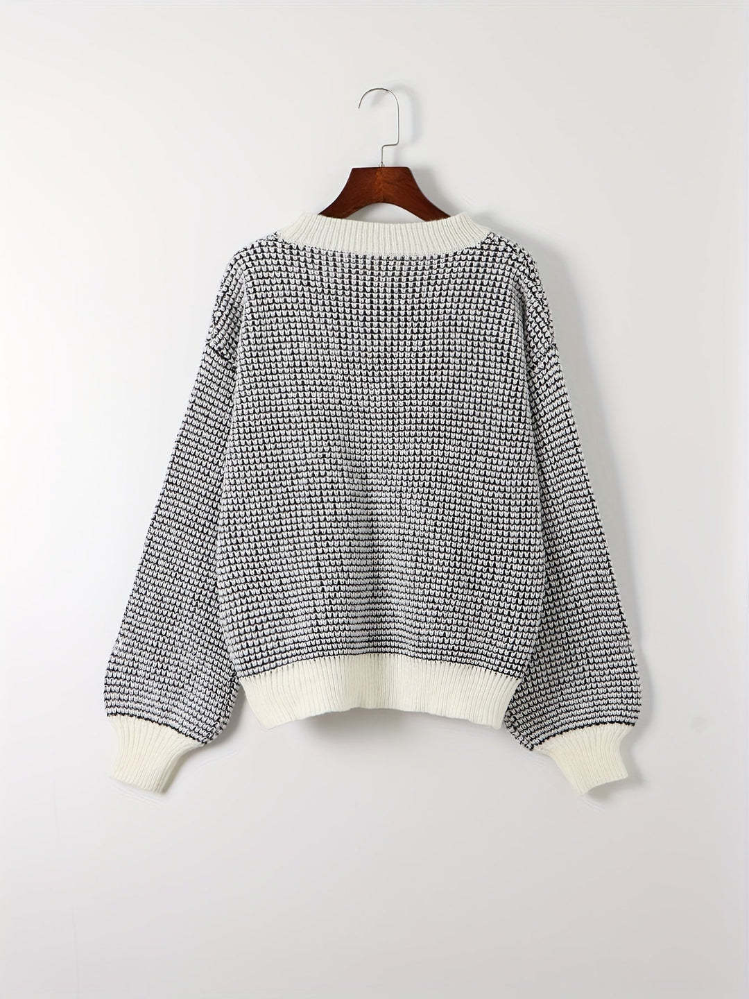 Bijou - Women's Knitted Sweater with Lantern Sleeves