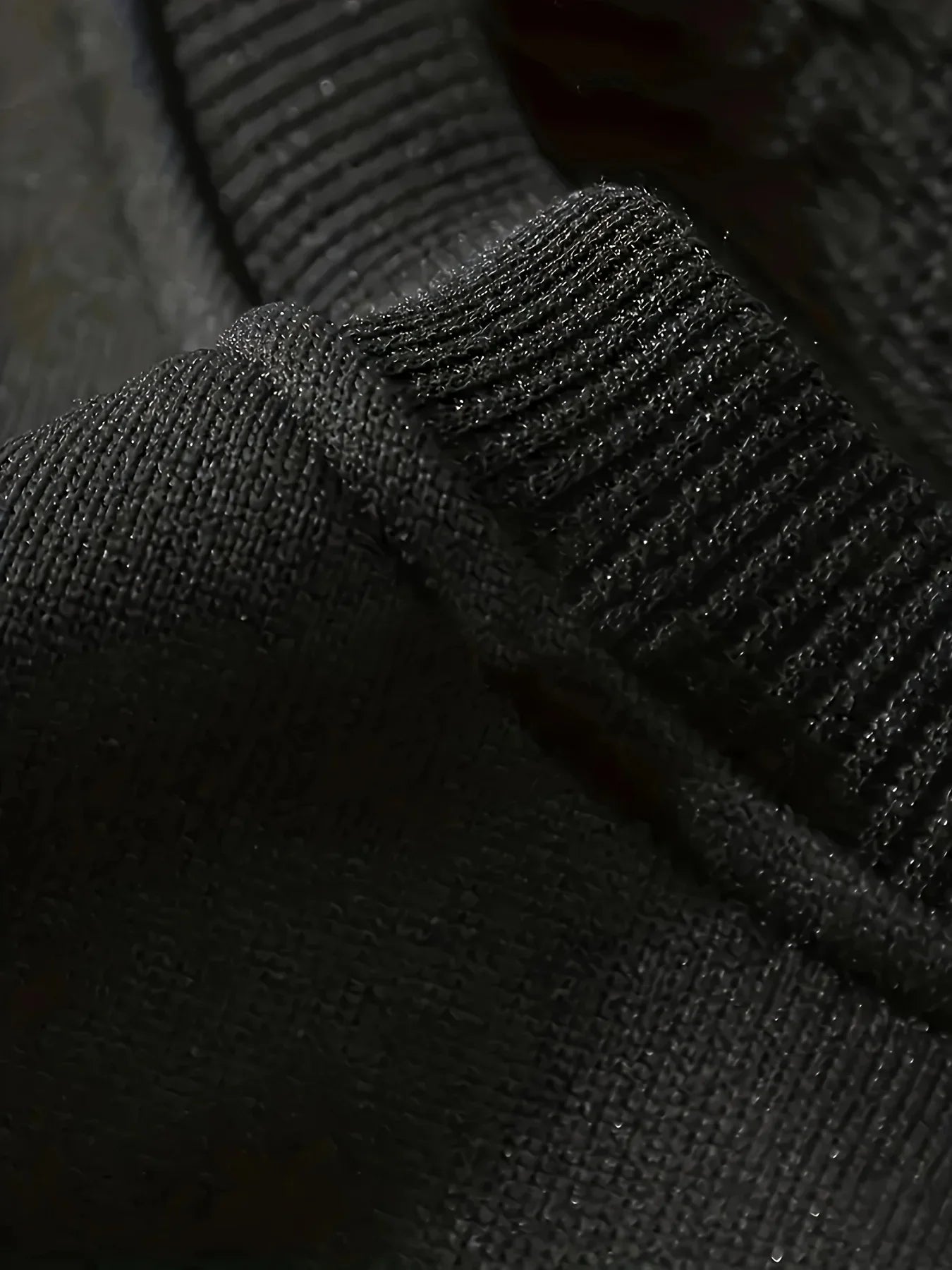 Belle - Women's Sweatshirt with Three Hearts Print