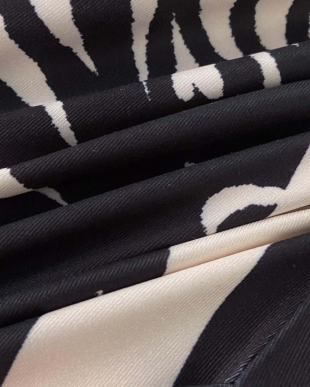 Jorelia - Chic Pleated Dress – Sophistication and Timeless Elegance