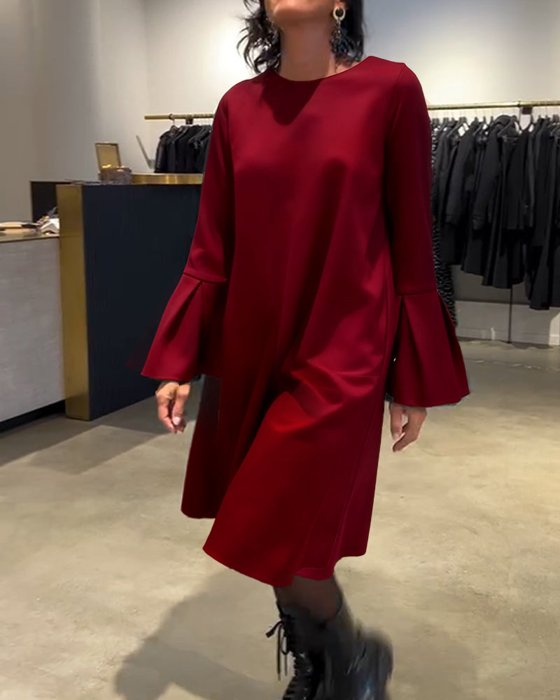 Jovalinne - Casual Dress with Flared Sleeves